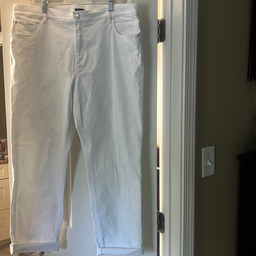 Ann Taylor Factory Girlfriend Jeans, white, size 16